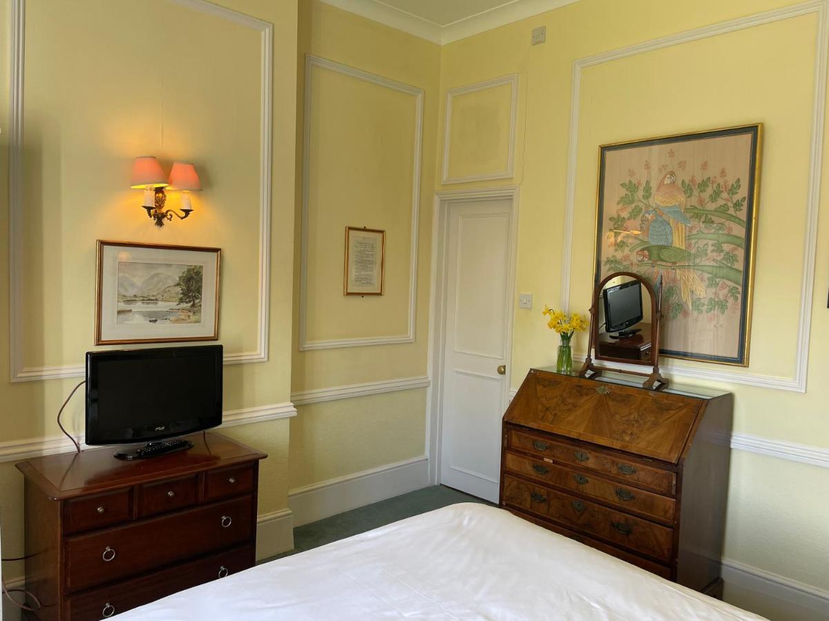 Bed and Breakfast Langrish House Питерсфилд Экстерьер фото
