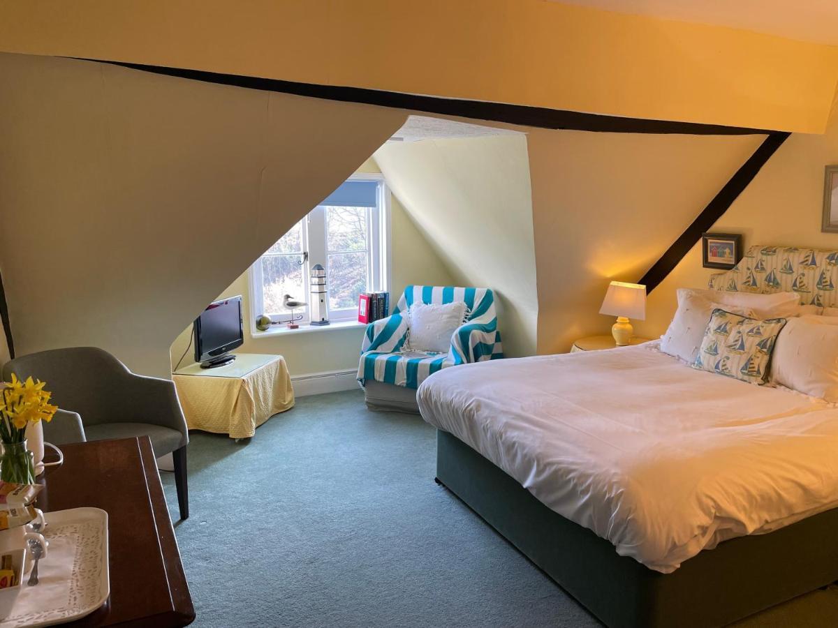 Bed and Breakfast Langrish House Питерсфилд Экстерьер фото