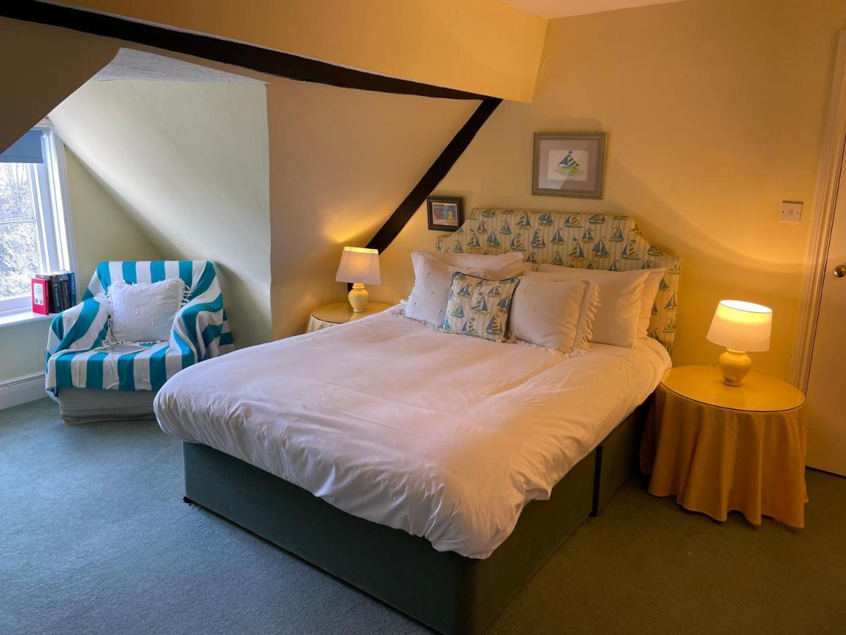 Bed and Breakfast Langrish House Питерсфилд Экстерьер фото