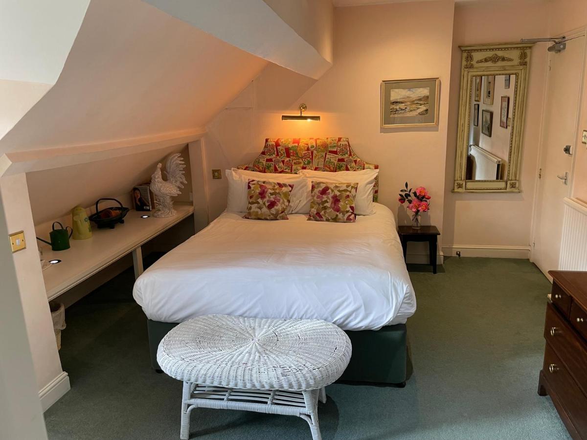 Bed and Breakfast Langrish House Питерсфилд Экстерьер фото