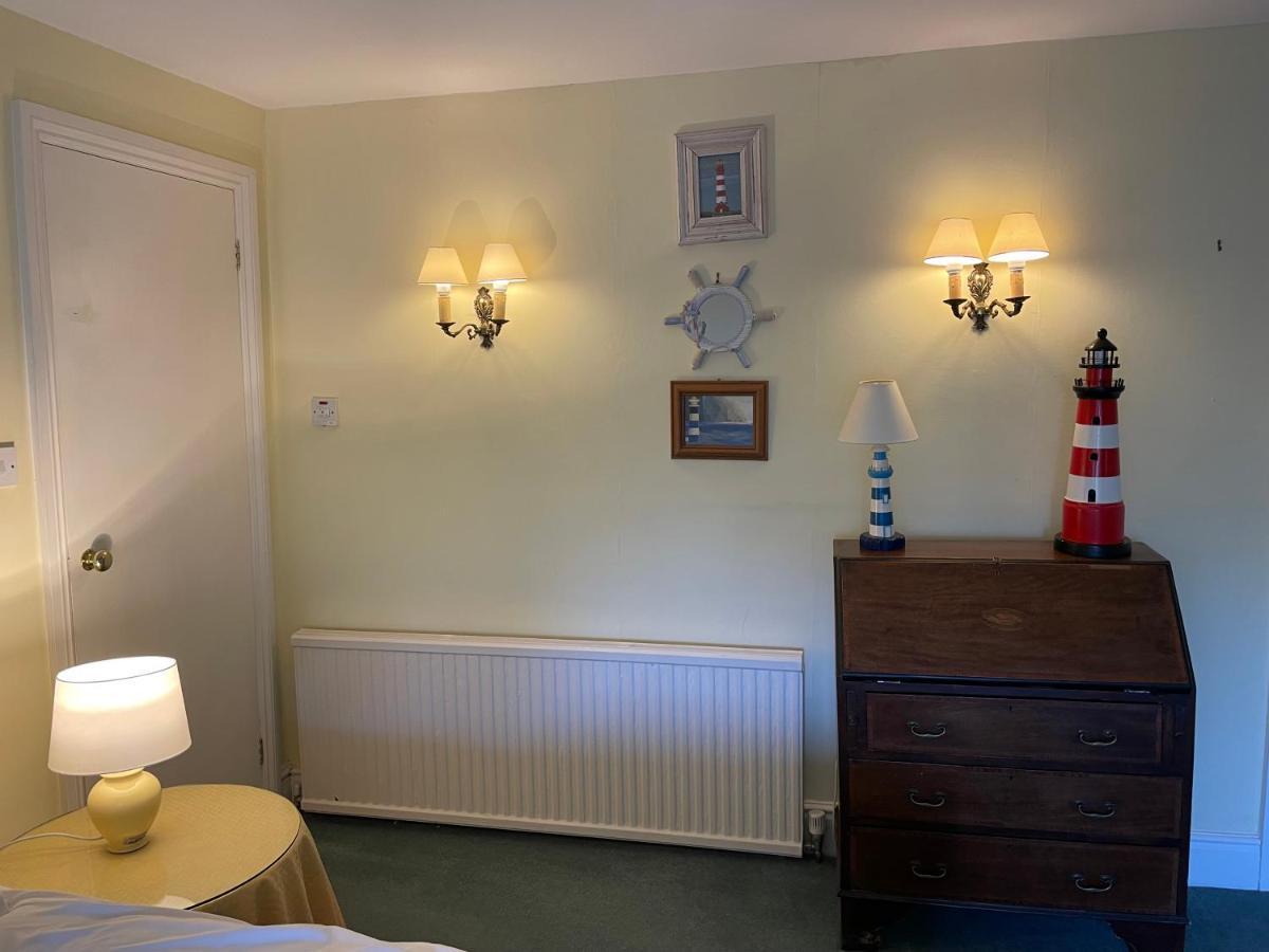 Bed and Breakfast Langrish House Питерсфилд Экстерьер фото